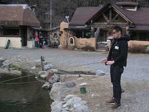 ���C�N�E�b�h���]�[�g